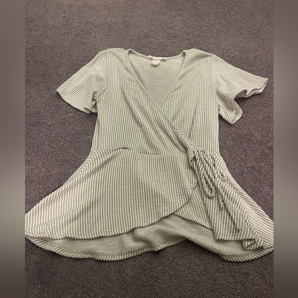 Green and white top. Small